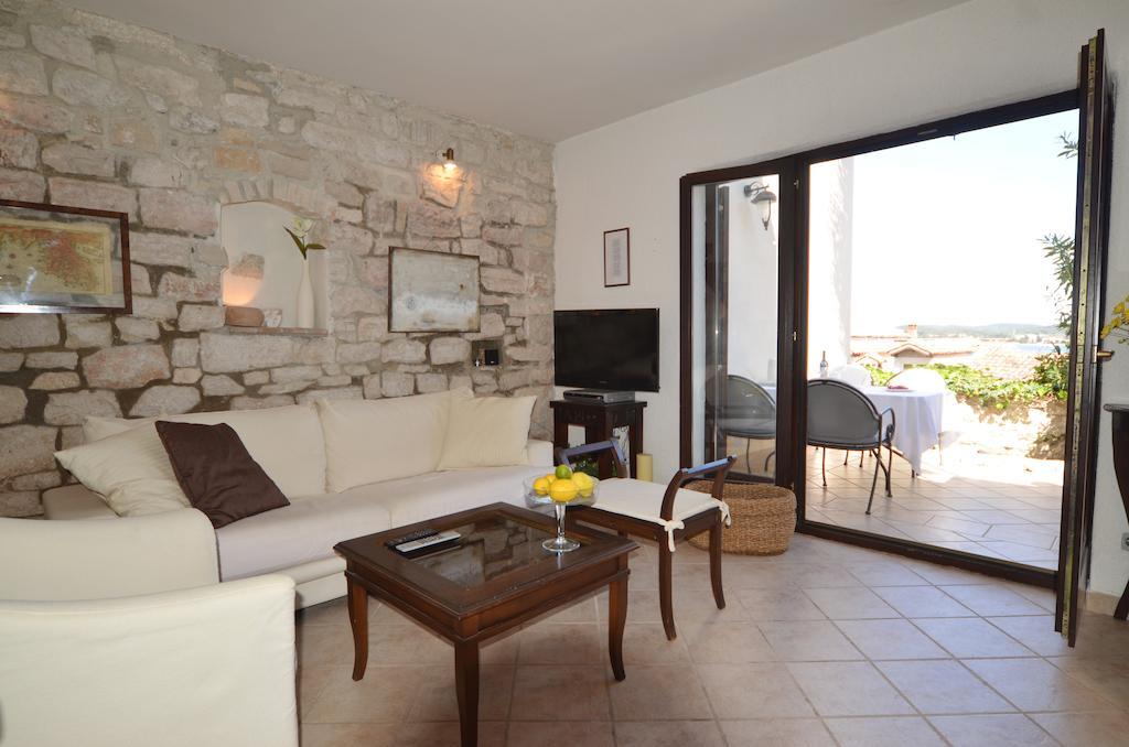 Apartment Sea View Rovinj Zimmer foto
